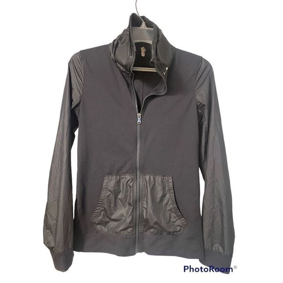Under Armour Women’s Lux Black Track Jacket Athleisure Size XS - Picture 1 of 7